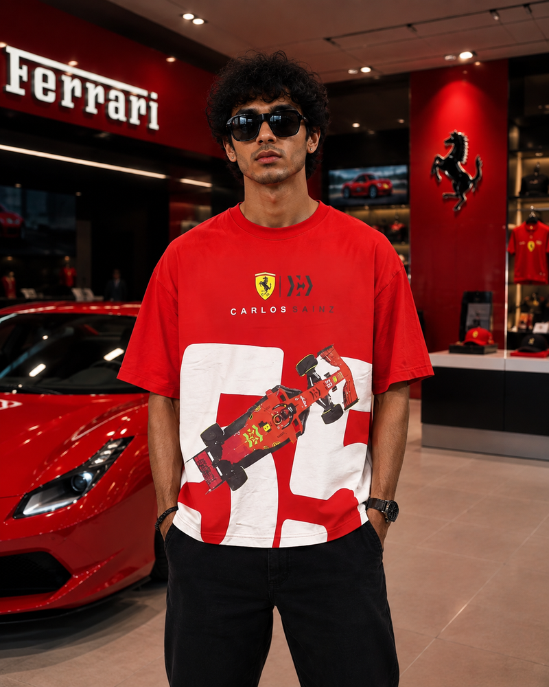 FERARRI CARLOS SAINZ SCUDERIA RACE DAY OVERSIZED T-SHIRT – RED